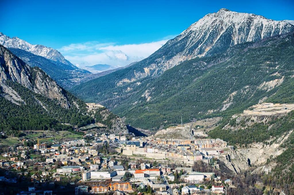 Maison A Tour Briancon Exteriér fotografie
