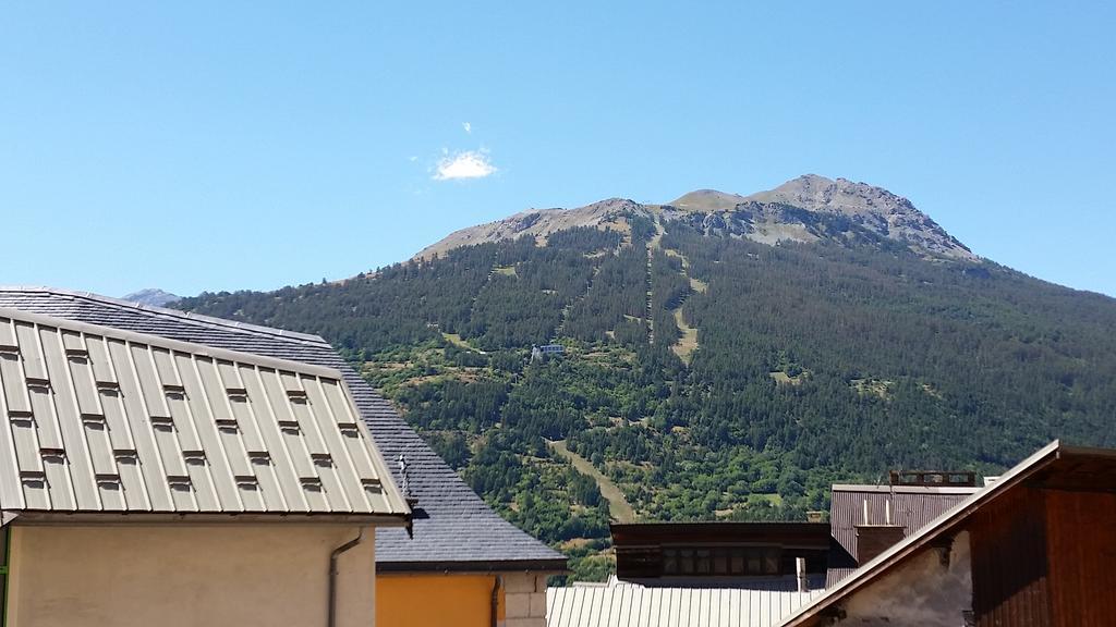 Maison A Tour Briancon Exteriér fotografie
